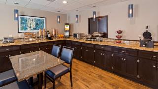 Best Western Augusta West - Augusta - 2