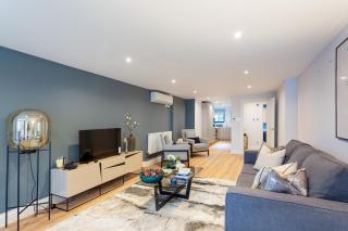 The Carlyle - Stunning Serviced Apartments - 5