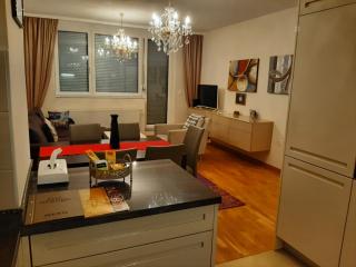 Orange Apartment - Sarajevo - 5