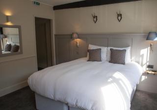 The Kings Arms Hotel - 3