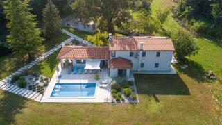 Villa Stepančić - large garden and heated pool - 5