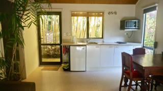 Wharepuke Subtropical Accommodation - 5