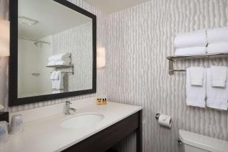Best Western Plus Agate Beach Inn - 7