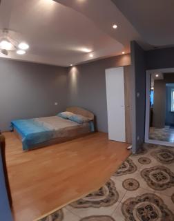 Перова 25, ТРЦ Квадрат, Skymall - Kiev - 5