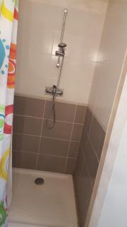 1 chambre avec salle de bain privative ds maison plain-pied 105m2 à Montfaucon 10 minutes de Besancon - Montfaucon - 4