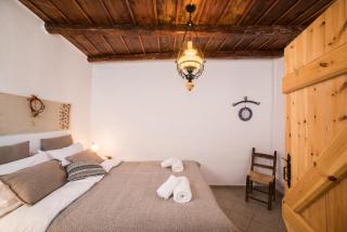 ARADENA TRADITIONAL House 2 - 5