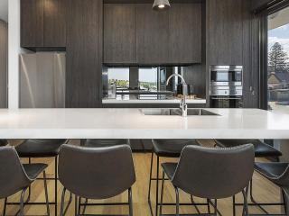 Cosmopolitan at SoHo - Gerringong - 2