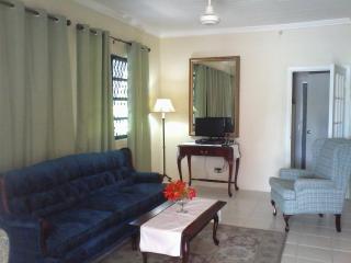 Gillys Dream - Nassau - 3