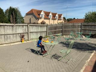 Stanwell Stansted Airport - Takeley - 6