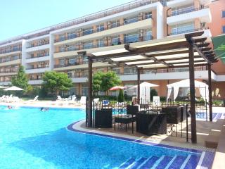 Menada Grand Kamelia Apartments - Sunny Beach - 0