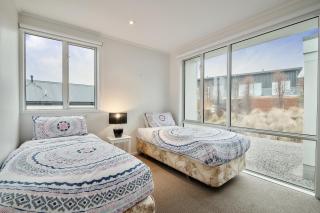 Queenie's Lakeview Star - Lake Tekapo - 5