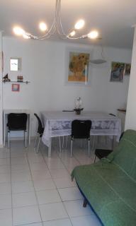 NA BEIRA MAR DE PAJUCARA - EDIFICIO NEO 2 - APARTAMENTO COM 02 QUARTOS - TEM VARANDA- VISTA LATERAL DO MAR - AVENIDA DOUTOR ANTONIO GOUVEIA 1081- CONSUMO ELETRICO É PAGO No CKECK-OUT 1KWH É 1,35 REIAS - Maceió - 1
