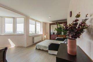 Super view, luxury apartment near Chernihiv metro. - Kiev - 0