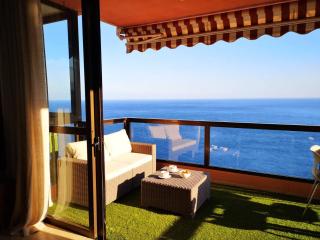 Magnific flat with panoramic sea views - 8