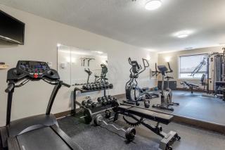 Devonian Hotel and Suites - Fox Creek - 4