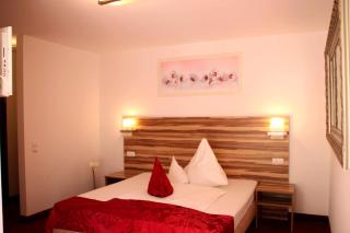 Hotel Bruckertshof - 9