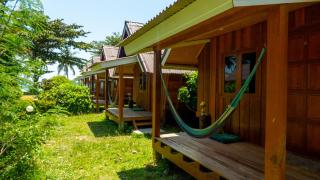 Colorful Hut - Haad Pleayleam - 8