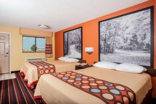 Super 8 by Wyndham Crawfordsville - 6