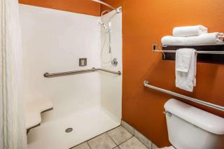 Super 8 by Wyndham Gaffney - Gaffney - 1