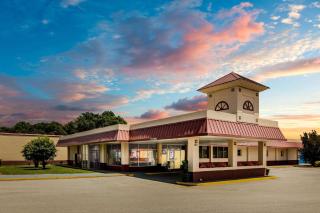 Super 8 by Wyndham Gaffney - Gaffney - 9