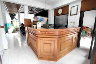 RedDoorz Plus near Alun Alun Selatan - Yogyakarta - 4