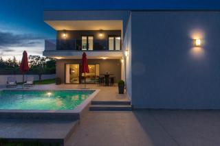 Modern villa Ema near Pula and beach by WiiBuk - 3
