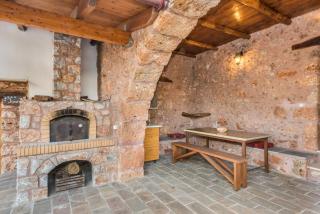 ARADENA TRADITIONAL House 3 - 2