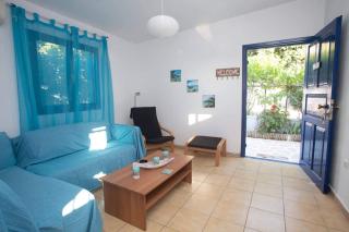 Airport View House - Artemida - 8