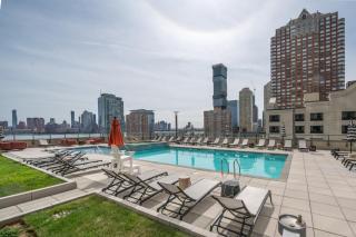 Global Luxury Suites Downtown Jersey City - Jersey City - 9
