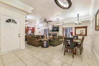Modern 4BR City Condo 5min drive to FQ - New Orleans - 9