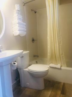 The Skylark Beach Inn - 5