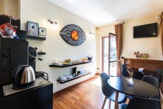 B&B TIFFANY SFERRACAVALLO - Palermo - 5
