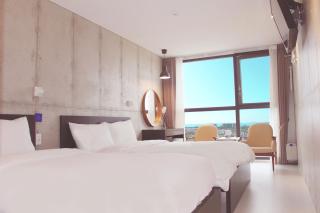 Hotel Stay Interview Jeju - Seogwipo - 3