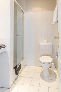 Hotel Garni Zum Dorfbrunnen - Bornheim - 5