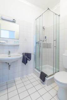 Hotel Garni Zum Dorfbrunnen - Bornheim - 3