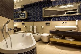 SleepWalker Boutique Suites - 8