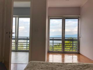 Llakmani Apartment - Pogradec - 8