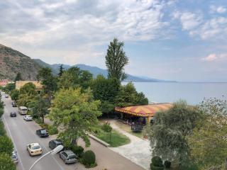 Llakmani Apartment - Pogradec - 2
