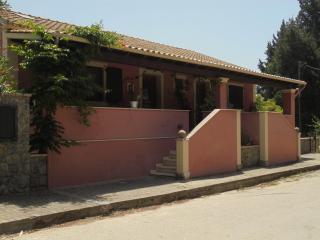Hillsidehouse - Magouládes - 2
