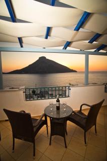 Elena Village Hotel & Suites - Kalymnos - 4