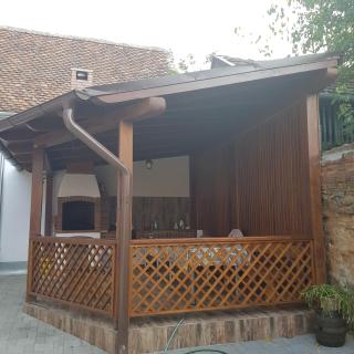 Casa Bunicilor - Gîrbova - 2