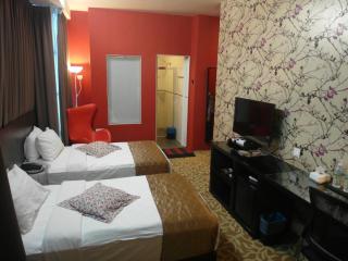 Pantai Regal City Hotel - Kuantan - 4