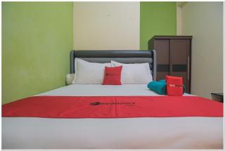 RedDoorz near Lapangan Tenis Balikpapan - Balikpapan - 8