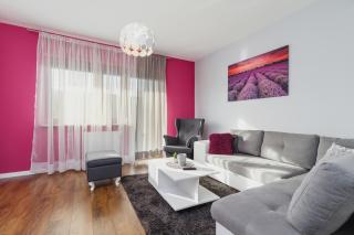 Apartments Kraków Rydlówka by Noclegi Renters - Krakow - 8