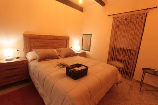 Can Clos Bonet carrer Colon - Amposta - 3