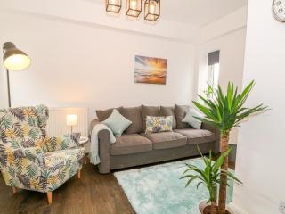 Lyngaran House - Holyhead - 1