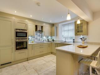 Two Lake View - Coniston - 2