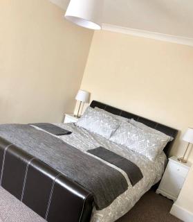 AC Lounge 115 - Rochford - 2