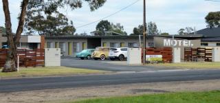 105 On The Park - Bordertown - 9