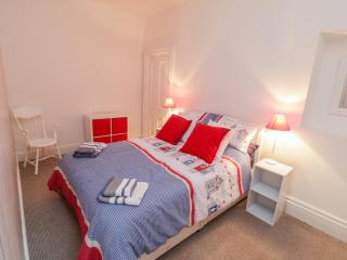 1 Church Square - Whitby - 3